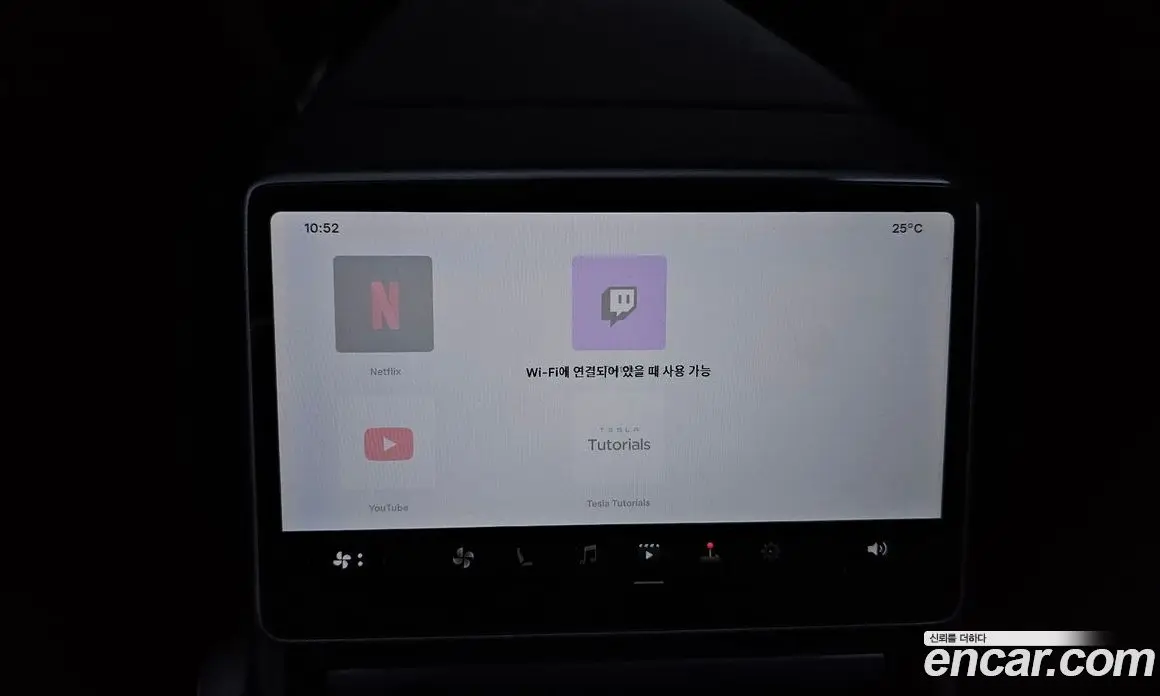 Tesla Model Y 2025 0.2 автомат (гидро), фото 31