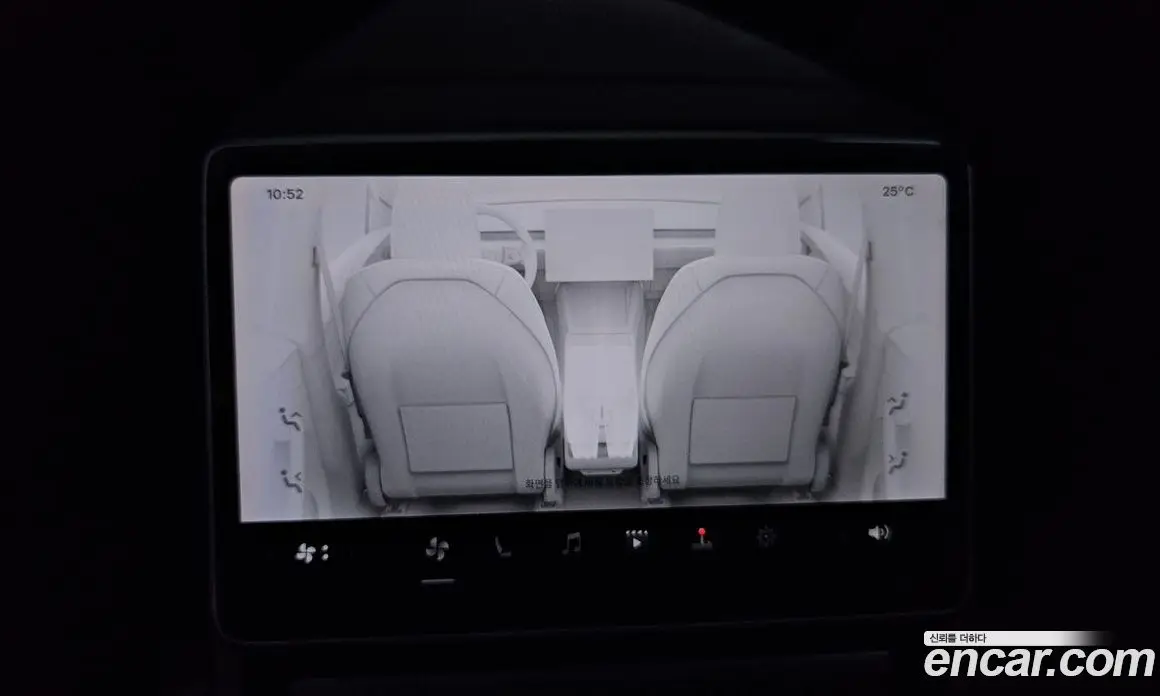 Tesla Model Y 2025 0.2 автомат (гидро), фото 33