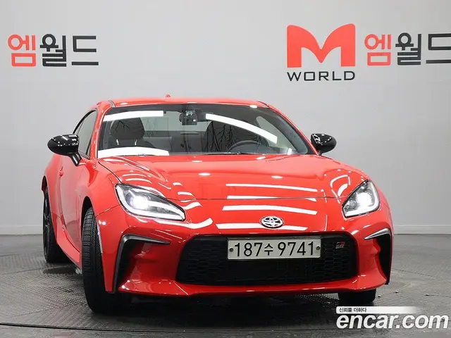 Toyota 86 2024 2.4 механика, миниатюра 2