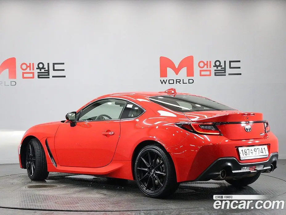 Toyota 86 2024 2.4 механика, фото 4