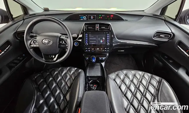 Toyota Prius 2021 1.8 автомат (гидро), миниатюра 7