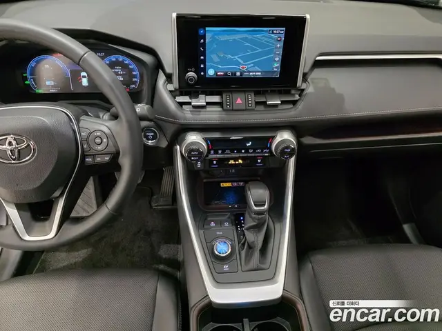 Toyota RAV4 2025 2.5 автомат (вариатор), миниатюра 9