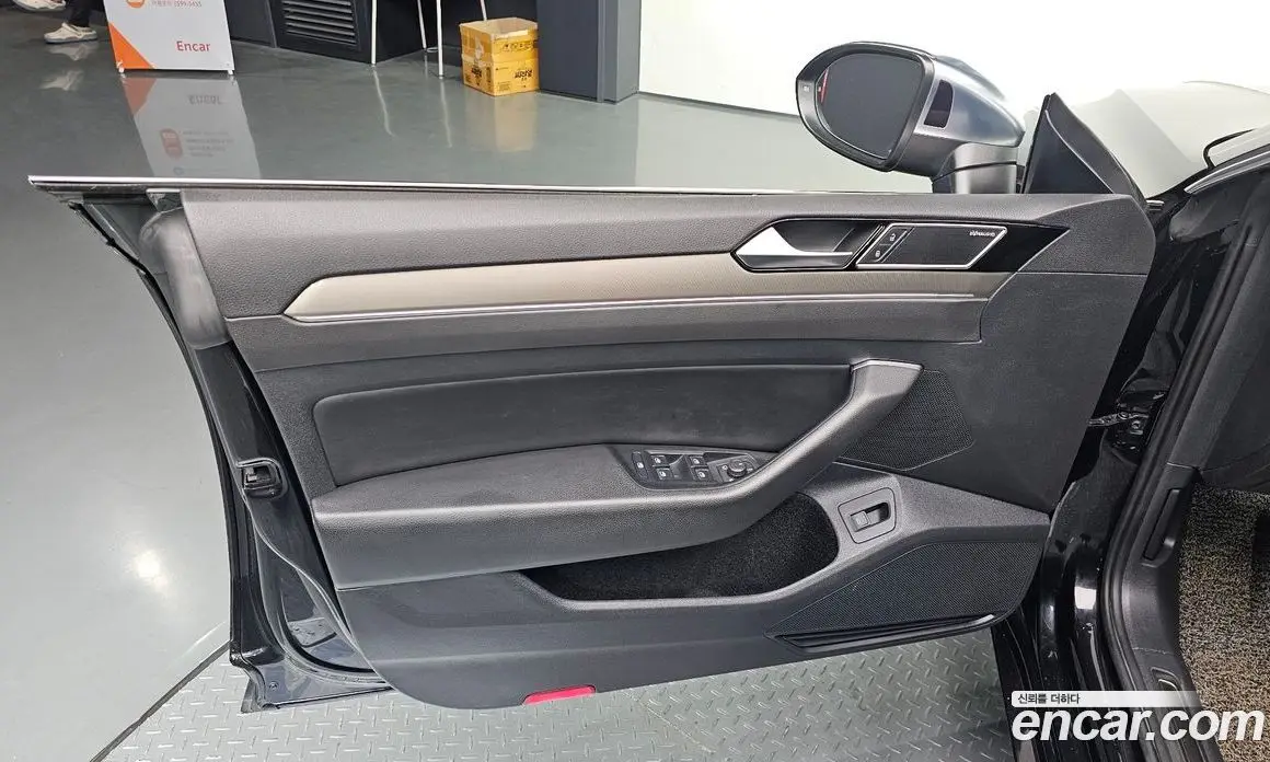 Volkswagen Arteon 2019 2.0 автомат (гидро), фото 13