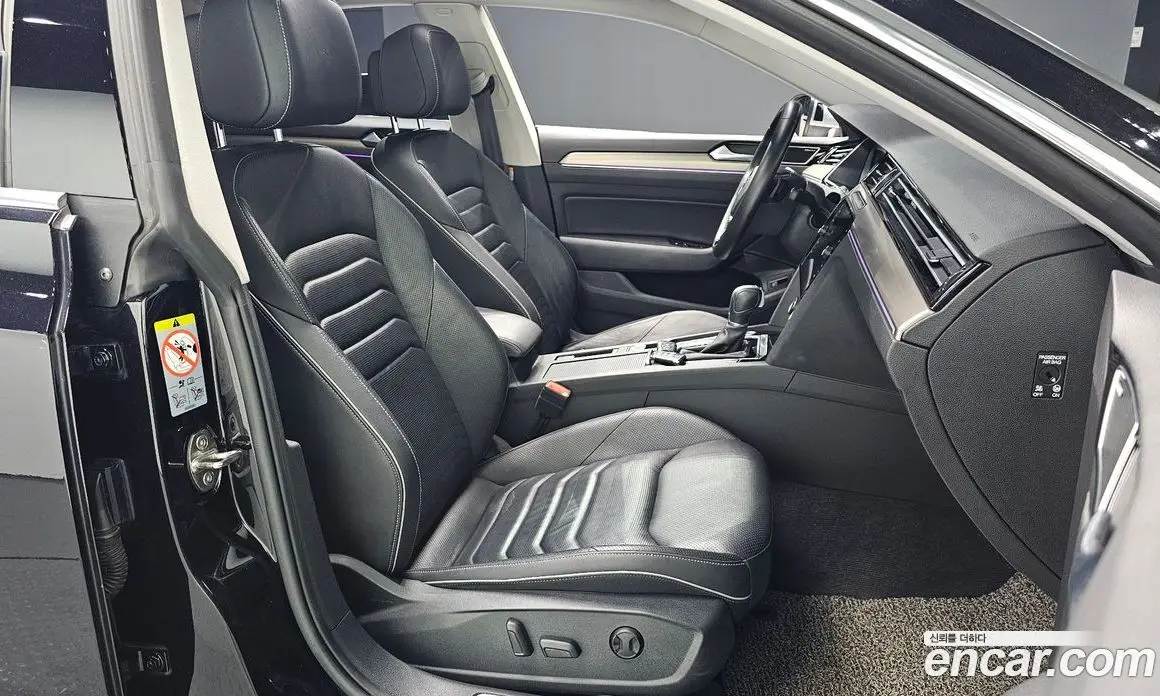 Volkswagen Arteon 2019 2.0 автомат (гидро), фото 15
