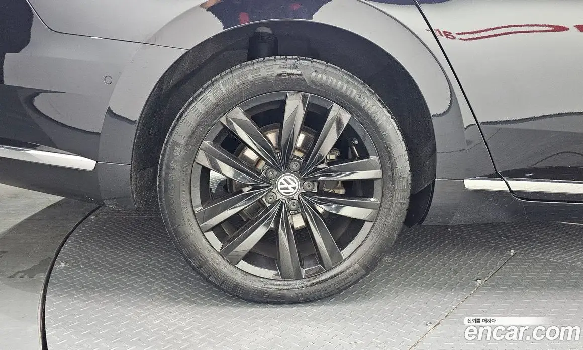 Volkswagen Arteon 2019 2.0 автомат (гидро), фото 4