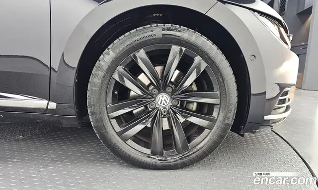 Volkswagen Arteon 2019 2.0 автомат (гидро), миниатюра 6