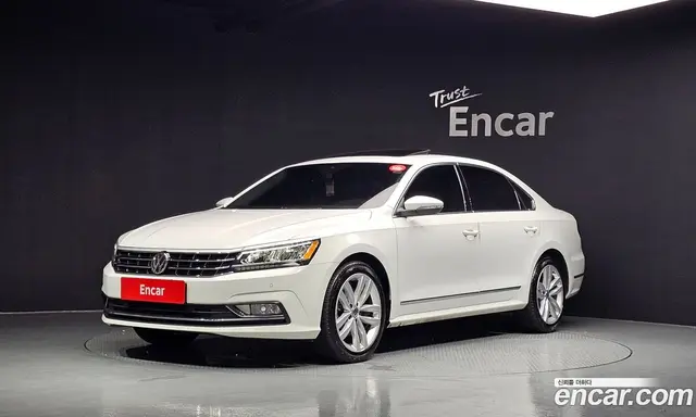 Volkswagen Passat 2018 2.0 автомат (гидро), миниатюра 1