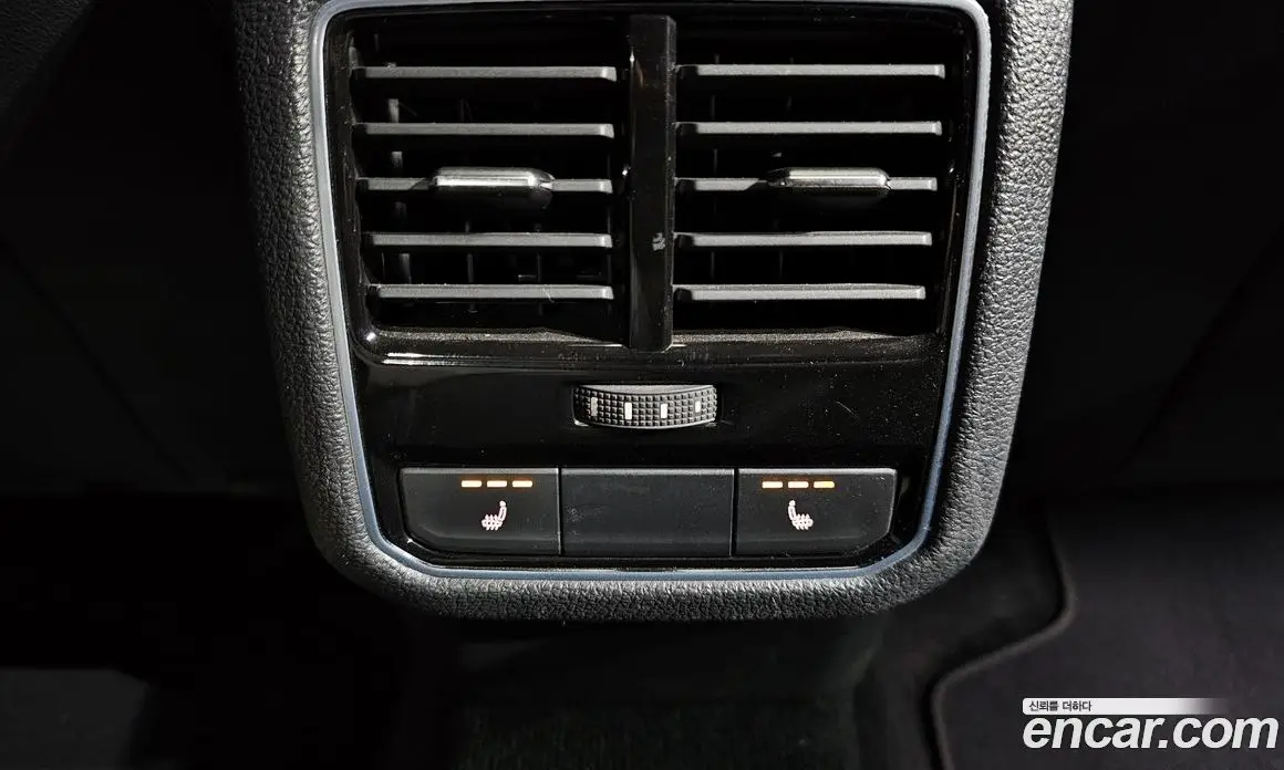 Volkswagen Passat 2018 2.0 автомат (гидро), фото 19