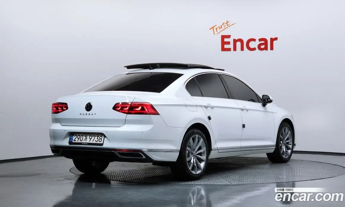 Volkswagen Passat 2021 2.0 автомат (гидро), фото 2 Volkswagen Passat 2021 2.0 автомат (гидро), фото 2