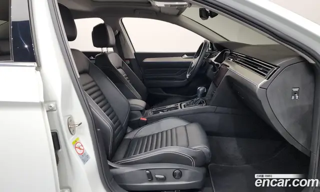 Volkswagen Passat 2021 2.0 автомат (гидро), миниатюра 11 Volkswagen Passat 2021 2.0 автомат (гидро), миниатюра 11