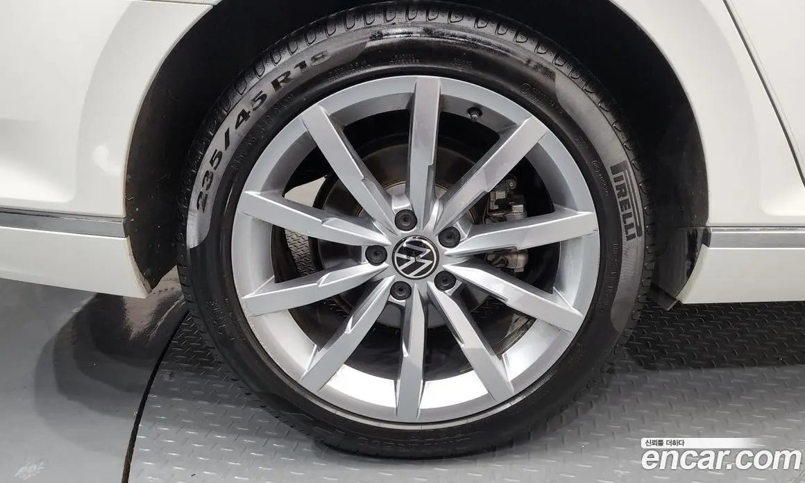 Volkswagen Passat 2021 2.0 автомат (гидро), фото 5 Volkswagen Passat 2021 2.0 автомат (гидро), фото 5