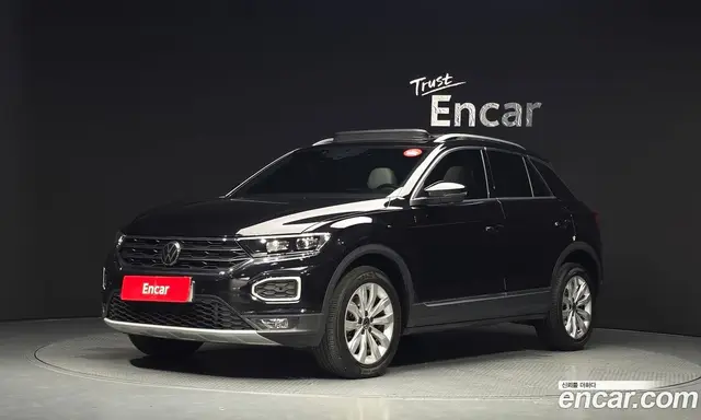 Volkswagen T-Roc, 2021, 45 332 км