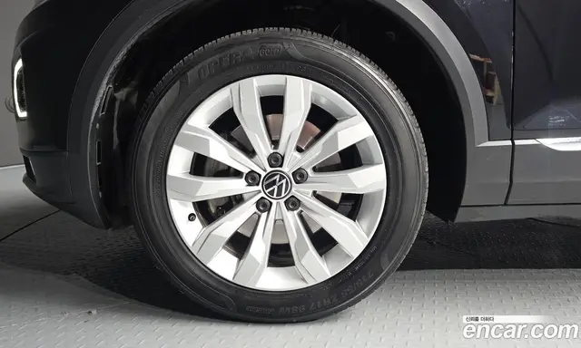 Volkswagen T-Roc 2021 2.0 автомат (гидро), миниатюра 5