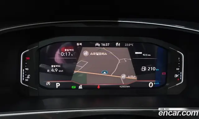 Volkswagen Tiguan 2023 2.0 автомат (гидро), миниатюра 11