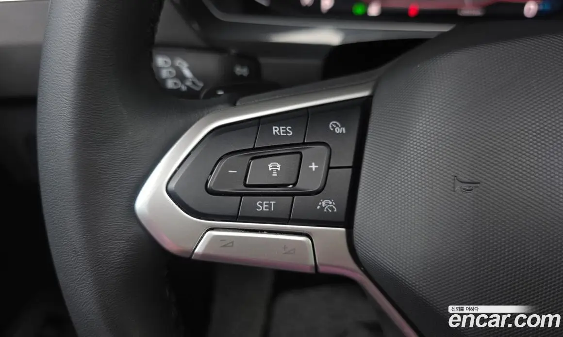 Volkswagen Tiguan 2023 2.0 автомат (гидро), фото 33
