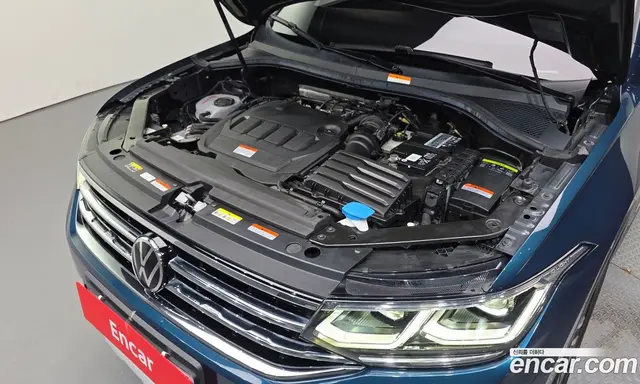 Volkswagen Tiguan 2023 2.0 автомат (гидро), миниатюра 6