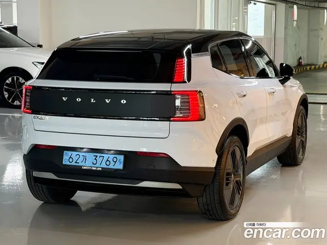 Volvo EX30 2025 0.2 автомат (гидро), миниатюра 2