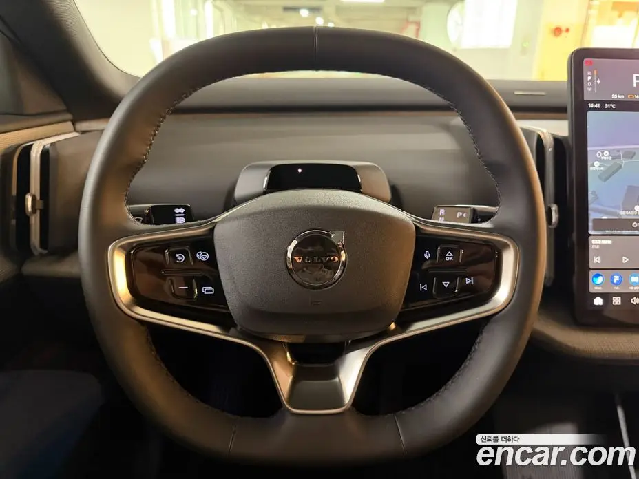 Volvo EX30 2025 0.2 автомат (гидро), фото 19