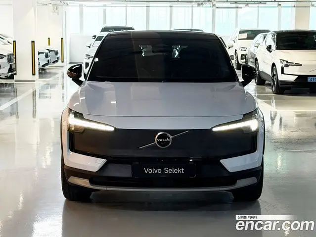 Volvo EX30 2025 0.2 автомат (гидро), миниатюра 3