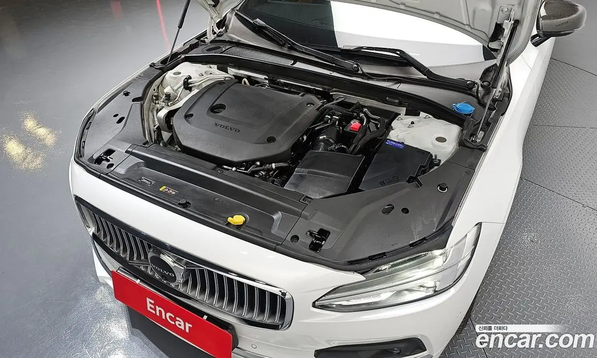 Volvo S90 2023 2.0 автомат (гидро), фото 6