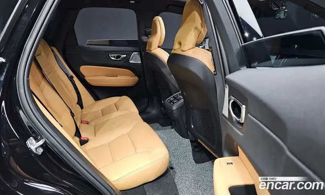 Volvo XC60 2021 2.0 автомат (гидро), миниатюра 12
