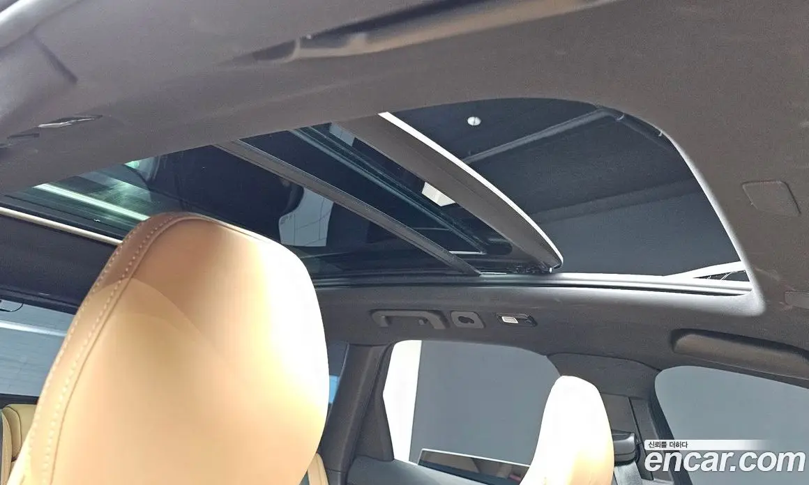 Volvo XC60 2021 2.0 автомат (гидро), фото 18