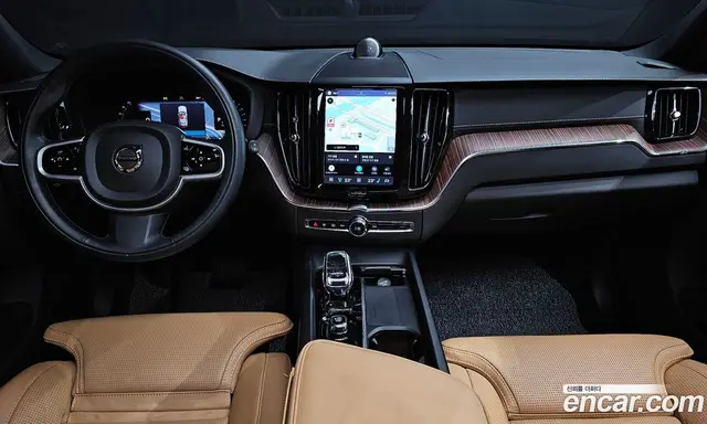 Volvo XC60 2021 2.0 автомат (гидро), миниатюра 7