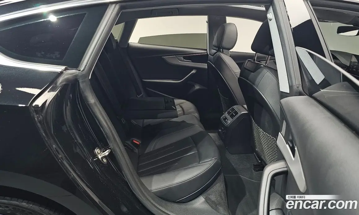 Audi A5 2022 2.0 автомат (гидро), фото 16