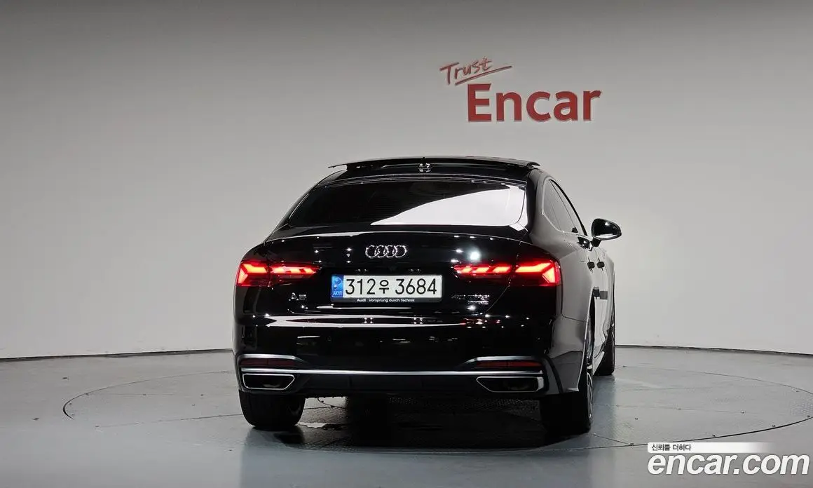 Audi A5 2022 2.0 автомат (гидро), фото 3