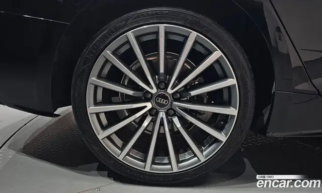 Audi A5 2022 2.0 автомат (гидро), миниатюра 6