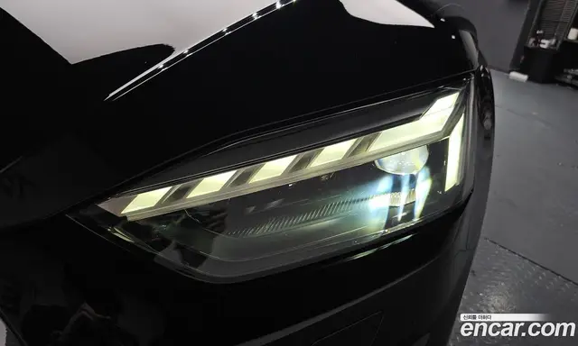 Audi A5 2022 2.0 автомат (гидро), миниатюра 7