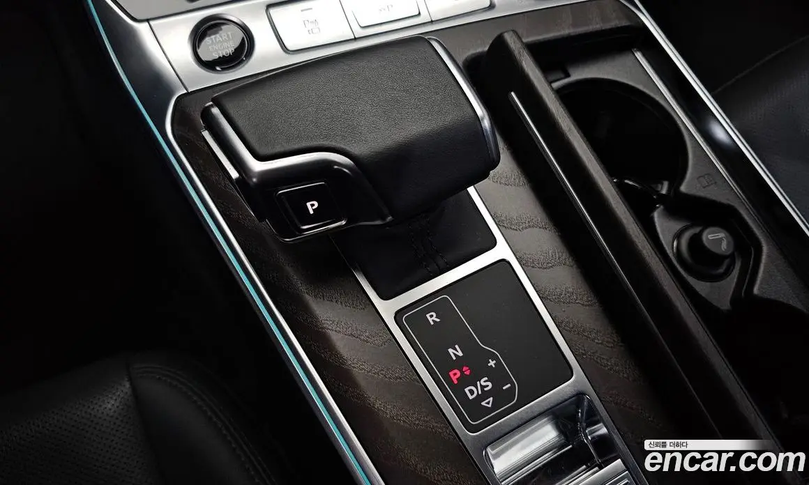Audi A6 2021 2.0 автомат (гидро), фото 11