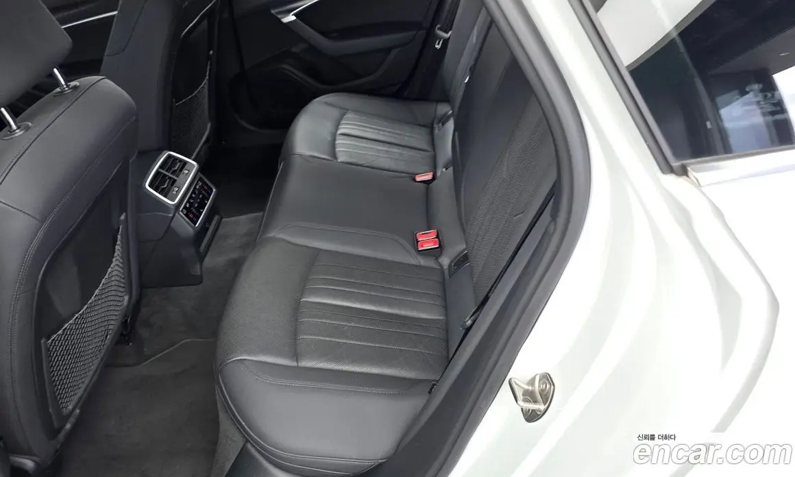 Audi A6 2021 2.0 автомат (гидро), фото 16