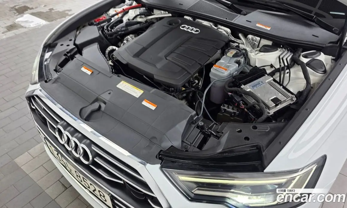 Audi A6 2021 2.0 автомат (гидро), фото 6