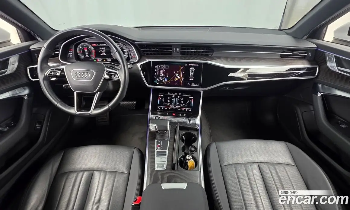 Audi A6 2021 2.0 автомат (гидро), фото 10