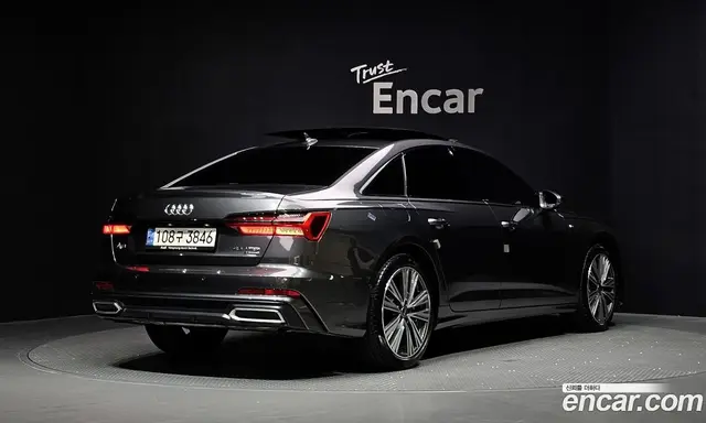 Audi A6 2022 2.0 автомат (гидро), миниатюра 2