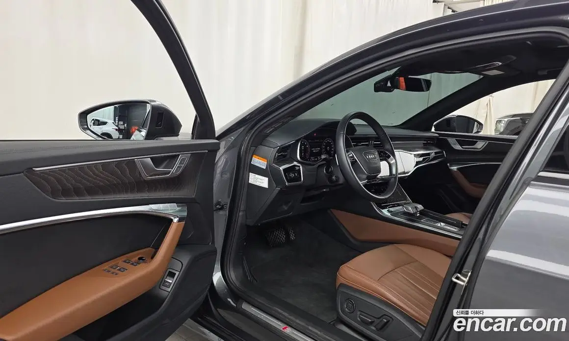 Audi A6 2022 2.0 автомат (гидро), фото 13