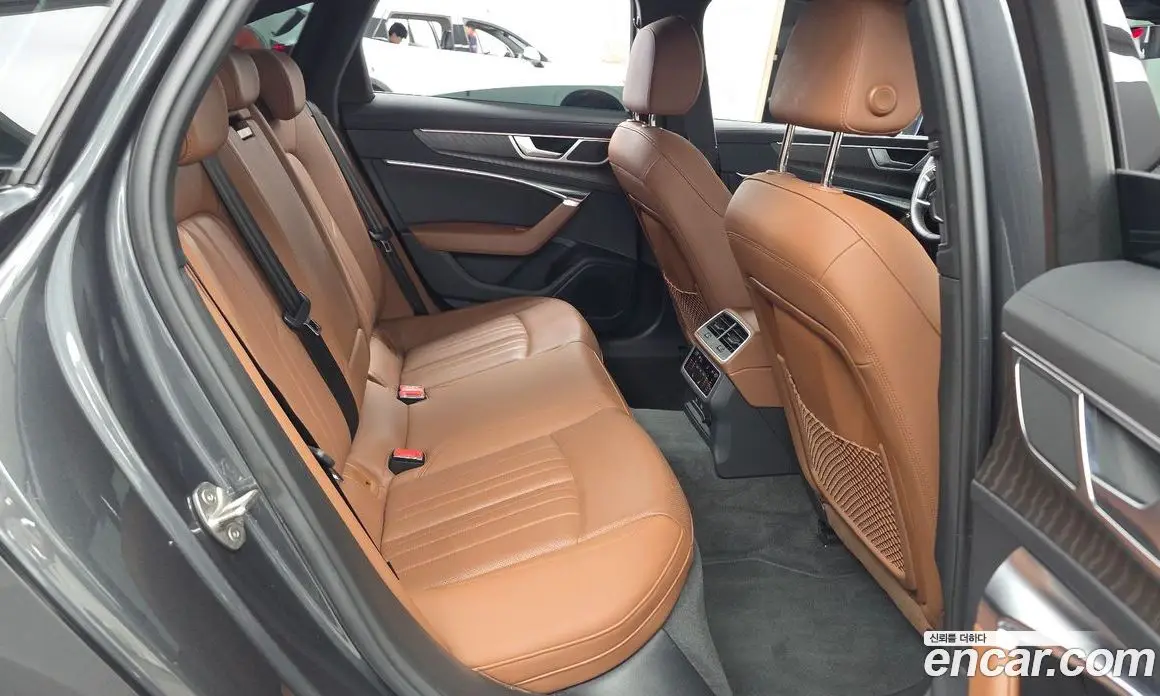 Audi A6 2022 2.0 автомат (гидро), фото 18
