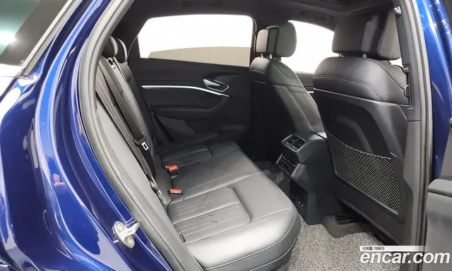 Audi e-tron 2021 0.2 автомат (гидро), миниатюра 11