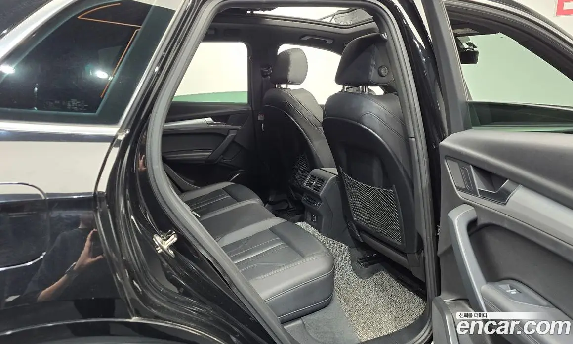 Audi Q5 2020 2.0 автомат (гидро), фото 17