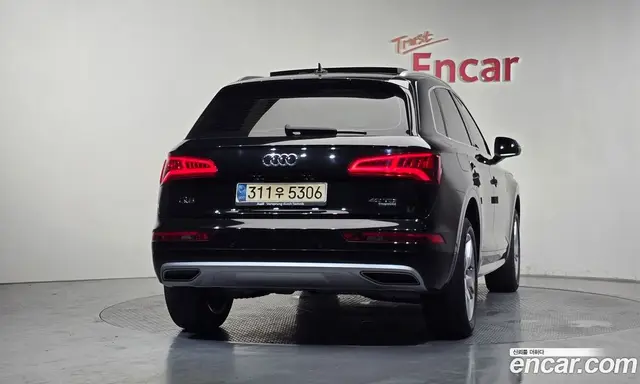 Audi Q5 2020 2.0 автомат (гидро), миниатюра 4