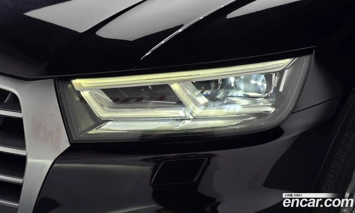Audi Q5 2020 2.0 автомат (гидро), фото 8