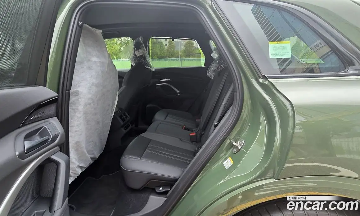Audi Q5 2025 2.0 автомат (гидро), фото 11