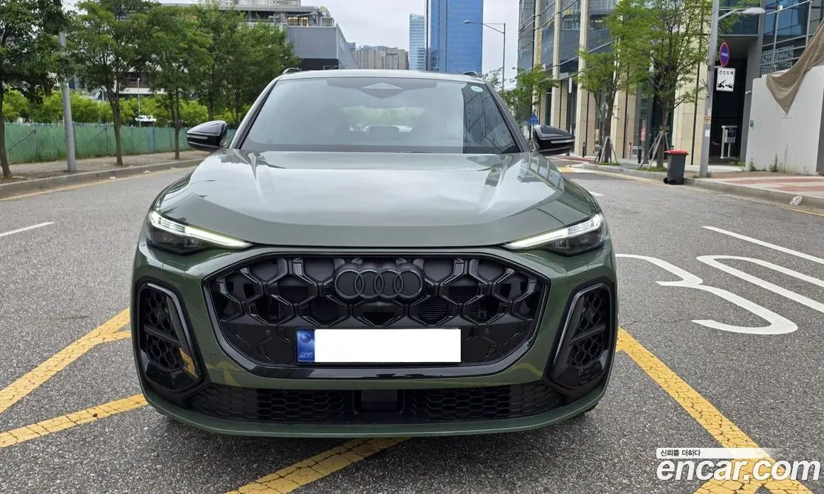 Audi Q5 2025 2.0 автомат (гидро), фото 3