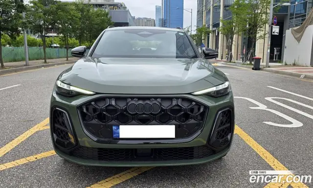 Audi Q5 2025 2.0 автомат (гидро), миниатюра 3