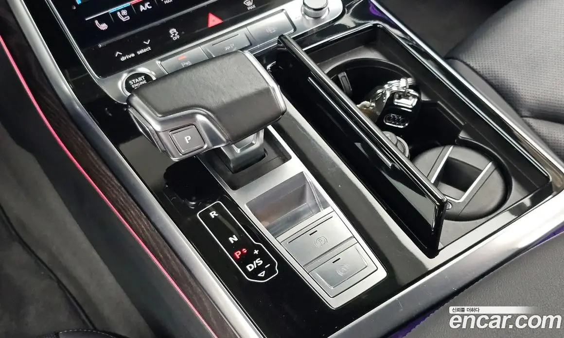 Audi Q7 2021 3.0 автомат (гидро), фото 12