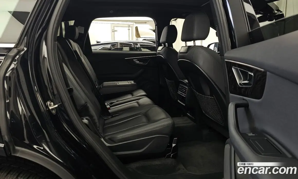 Audi Q7 2021 3.0 автомат (гидро), фото 18