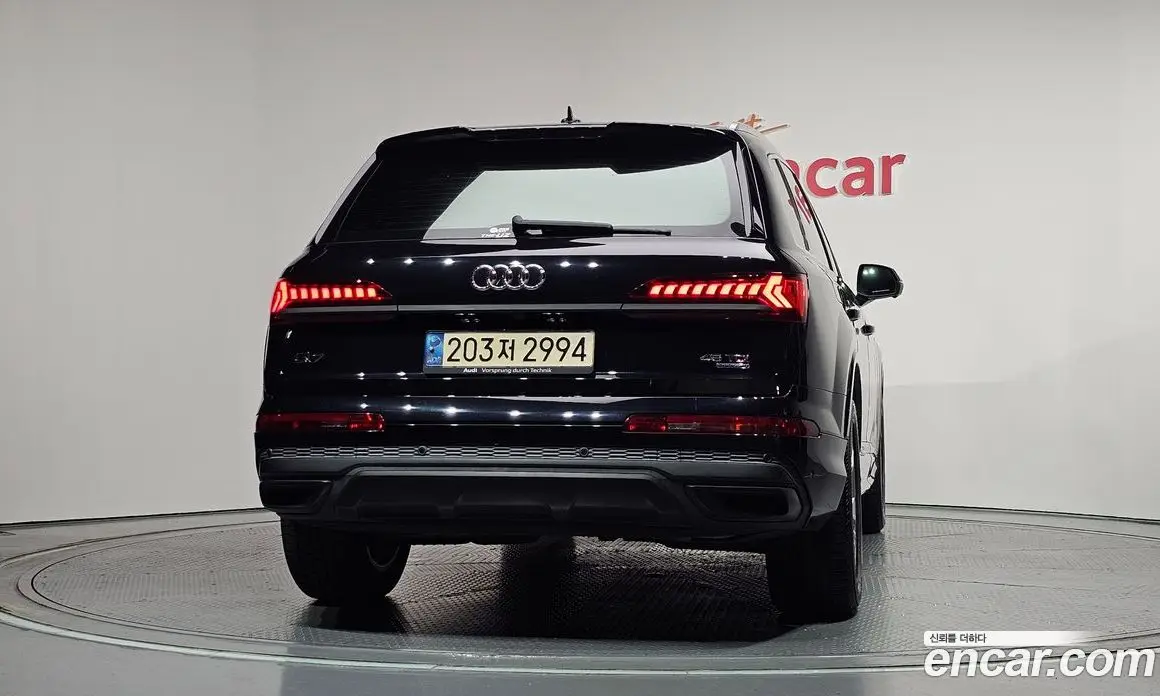 Audi Q7 2021 3.0 автомат (гидро), фото 4