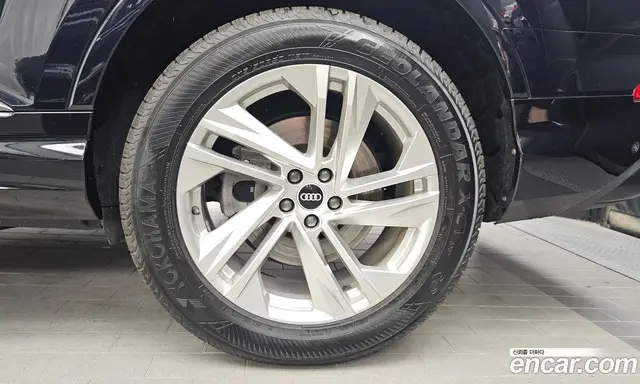 Audi Q7 2021 3.0 автомат (гидро), миниатюра 7