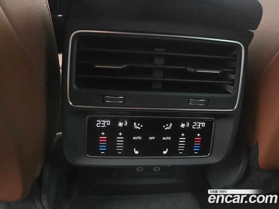 Audi Q7 2023 3.0 автомат (гидро), фото 13